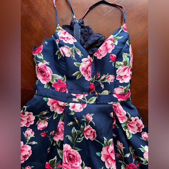 B. SMART Floral women  Dress in Navy and Pink size 15 - Picture 2 of 7